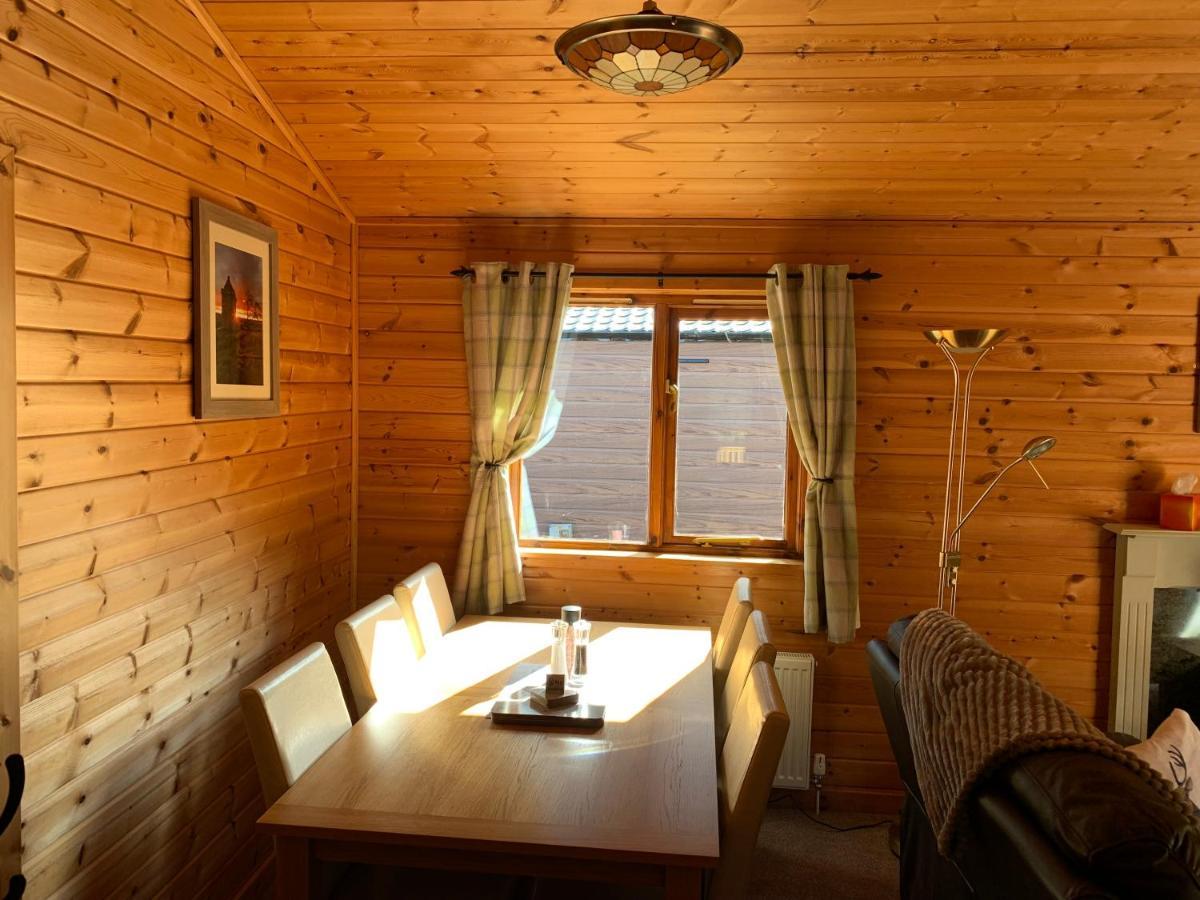 Immaculate 3-Bed Lodge In Hawick Dış mekan fotoğraf